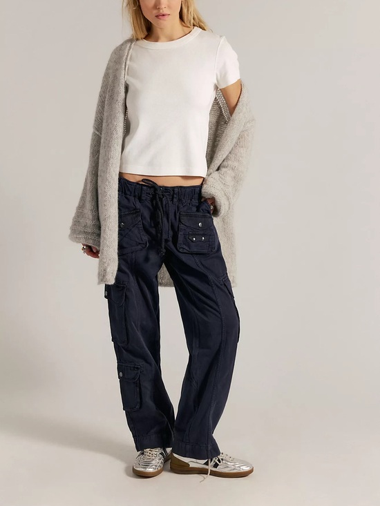 Free People Pants - Free People Tahiti Cargo Black Pants Size Medium